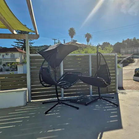 Tzogias Nonna 公寓