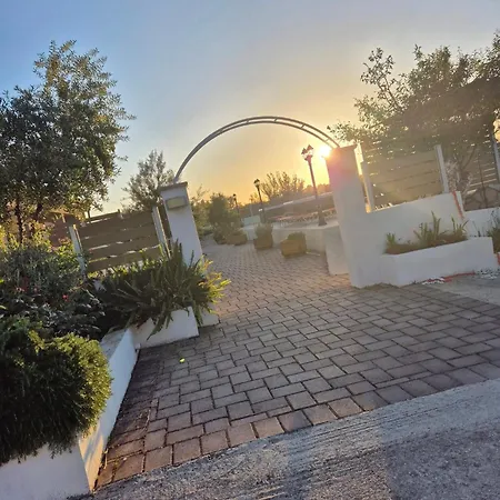 Tzogias Nonna Appartement *